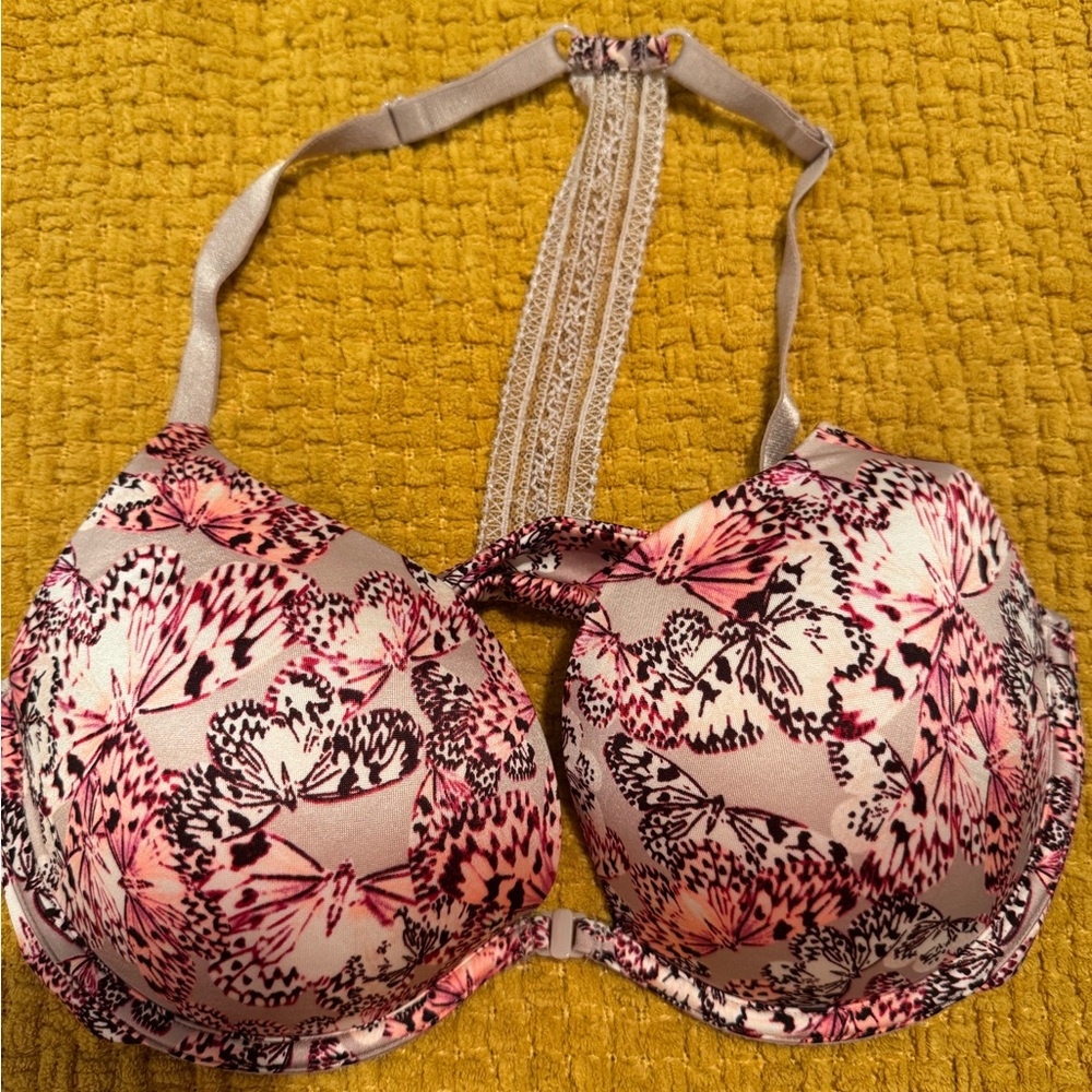Victoria’s Secret front closure push up bra - 34DD